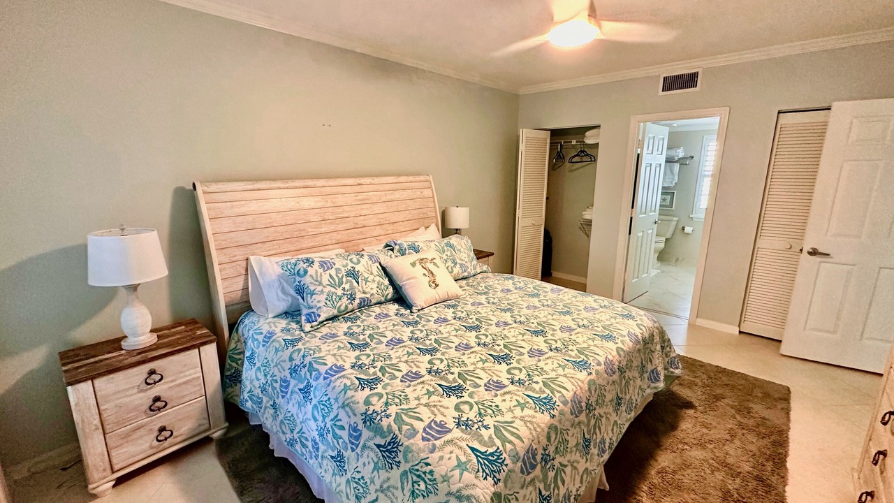 Photo of Bedroom in Wabasso Beach