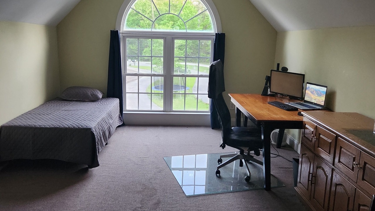 Photo of Bedroom in Craven County