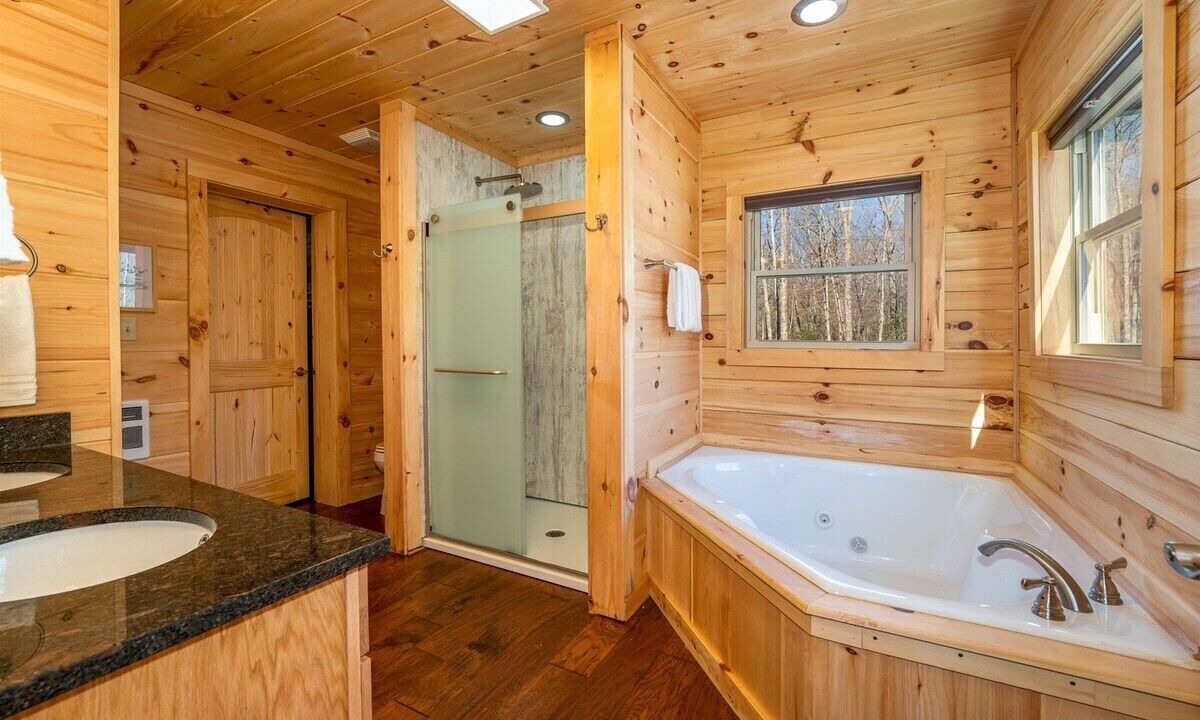 Photo of Bathroom in Brevard