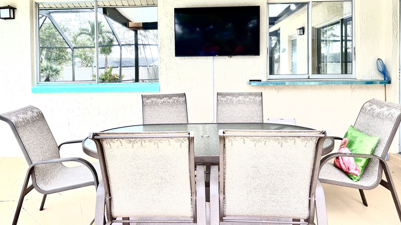 Photo of Outdoor in Lochmoor Waterway Estates