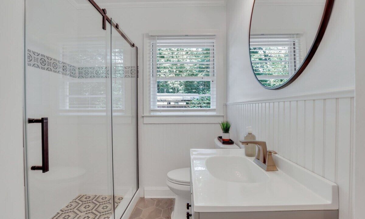 Photo of Bathroom in Statesboro