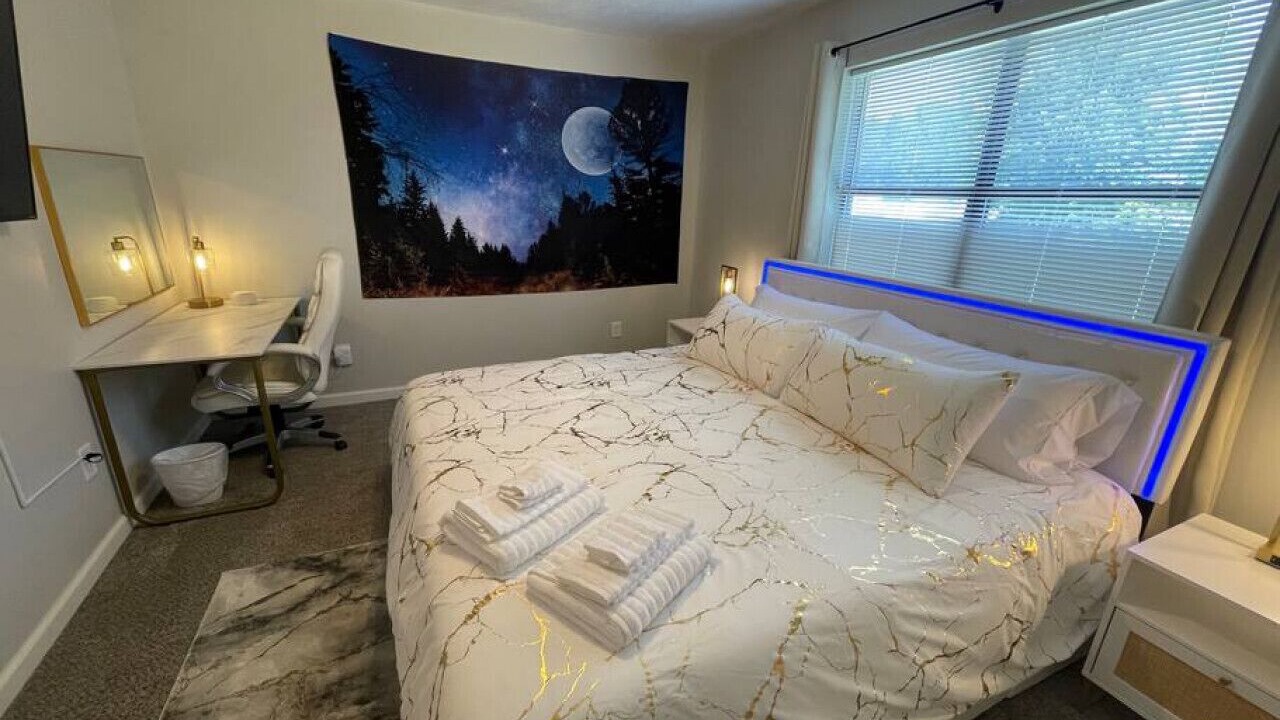 Photo of Bedroom in Commerce