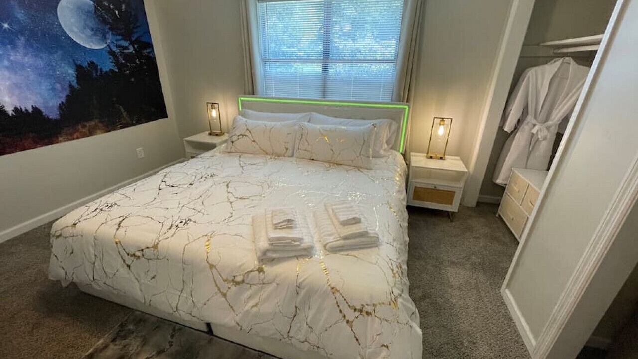 Photo of Bedroom in Commerce