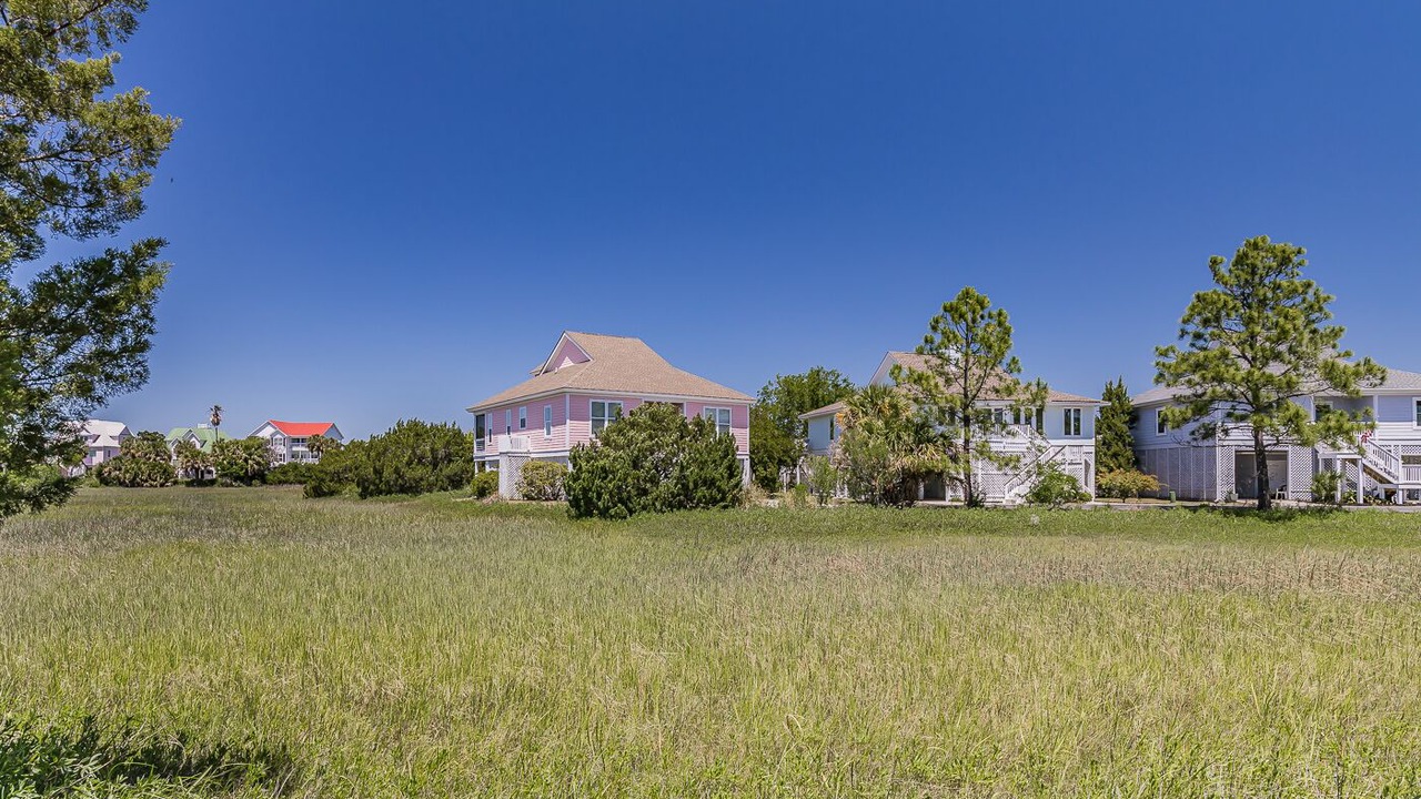 Photo of Others in Oceanmarsh Subdivision