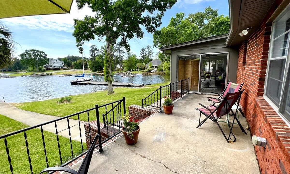 Photo of Outdoor in Chapin