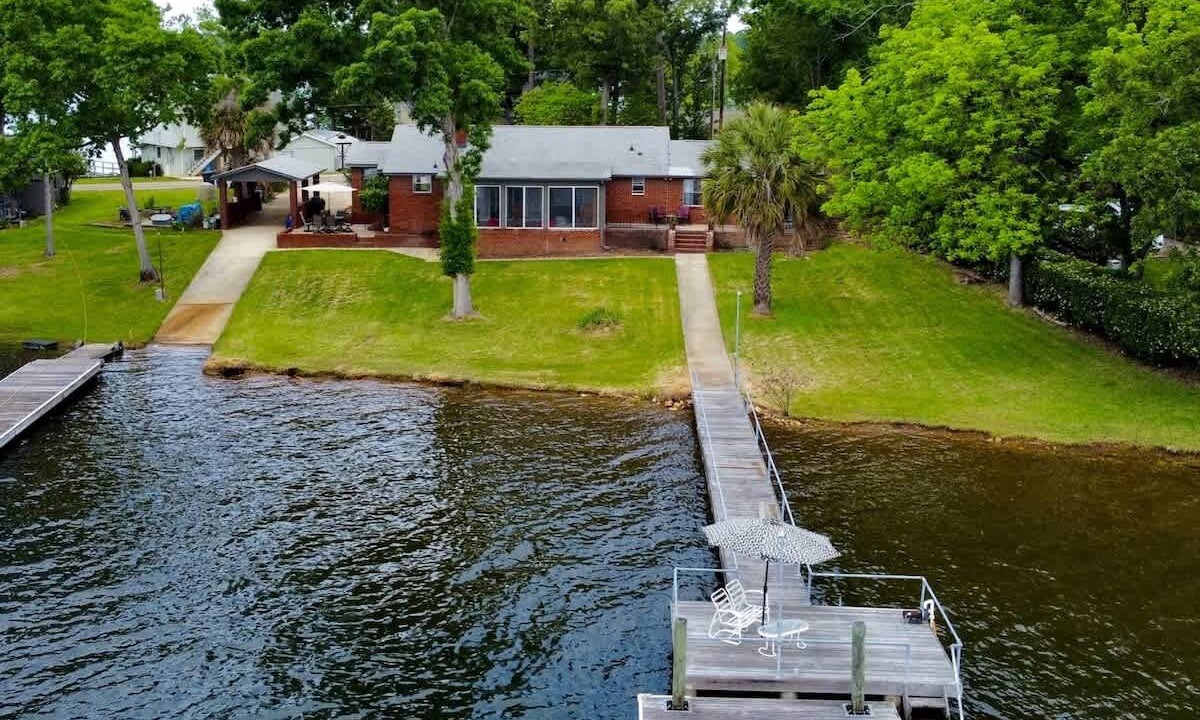 Photo of Outdoor in Chapin