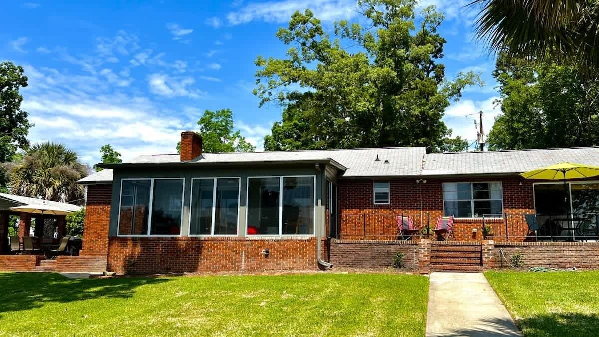 Photo of Outdoor in Chapin