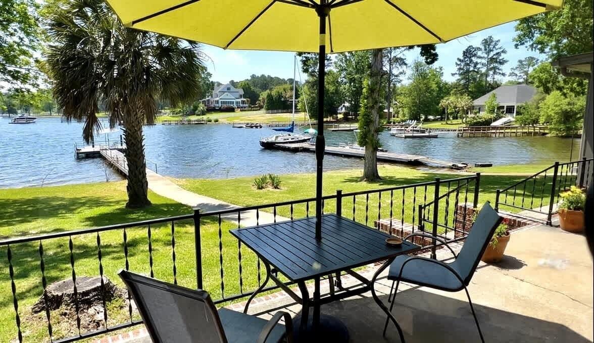 Photo of Outdoor in Chapin