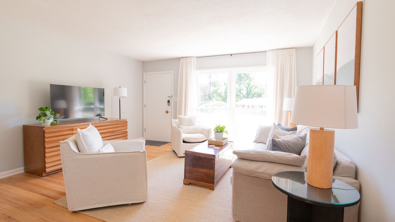 Photo of Livingroom in Green Acres