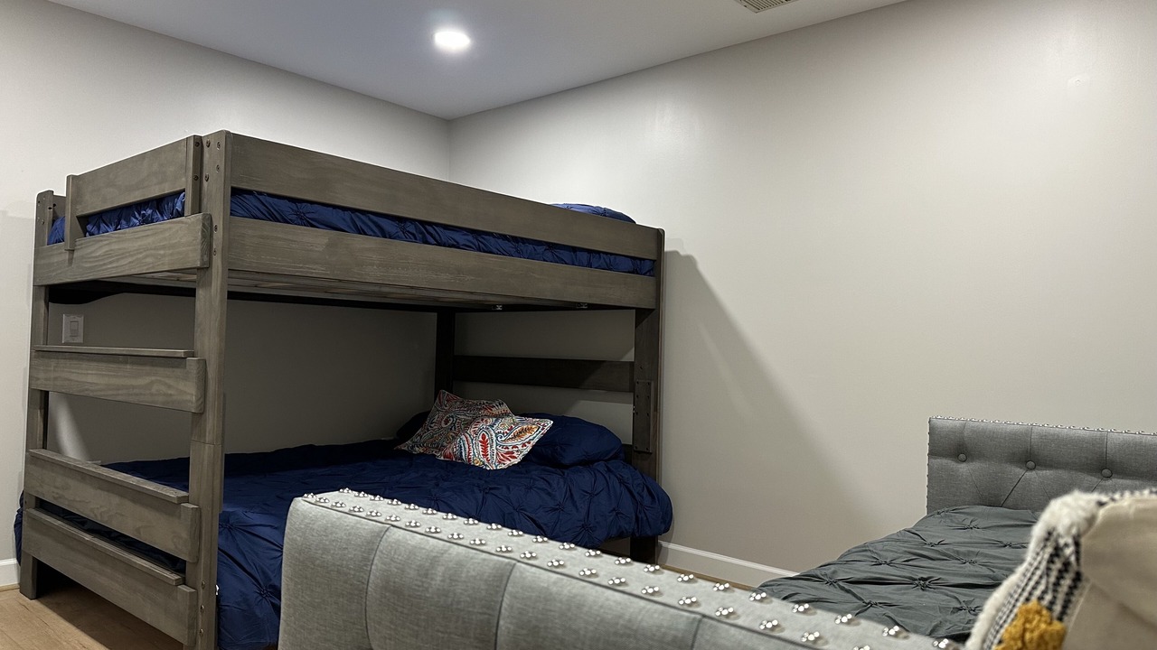 Photo of Bedroom in Seneca