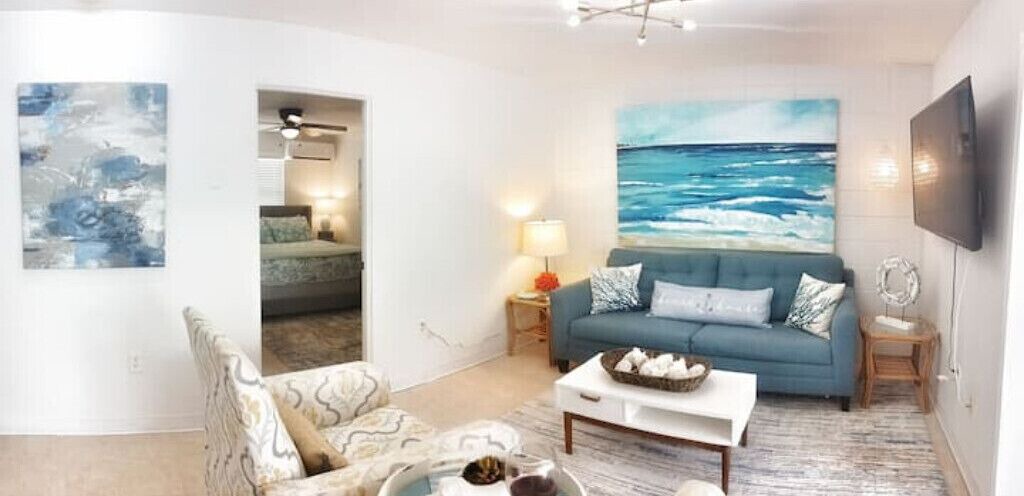 Photo of Livingroom in Whitney Beach