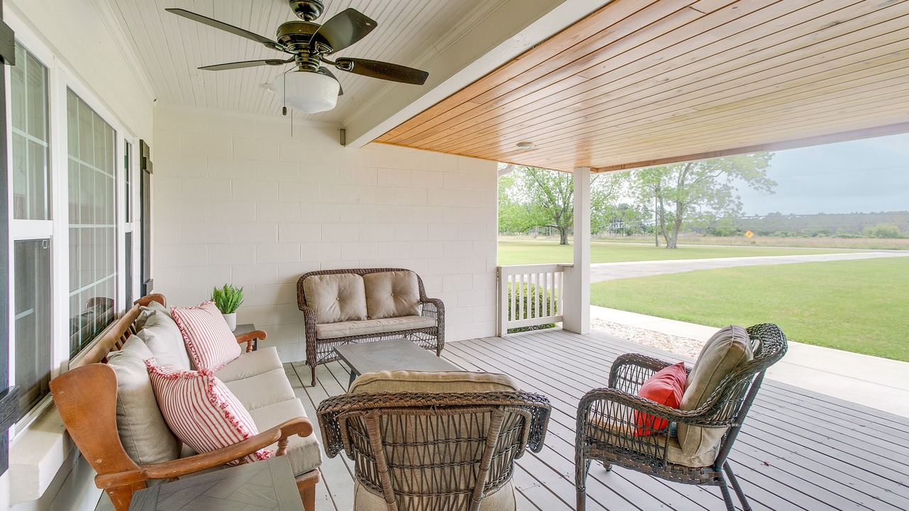 Photo of Patio Balcony in Lenox