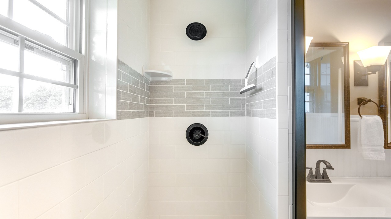 Photo of Bathroom in Lenox