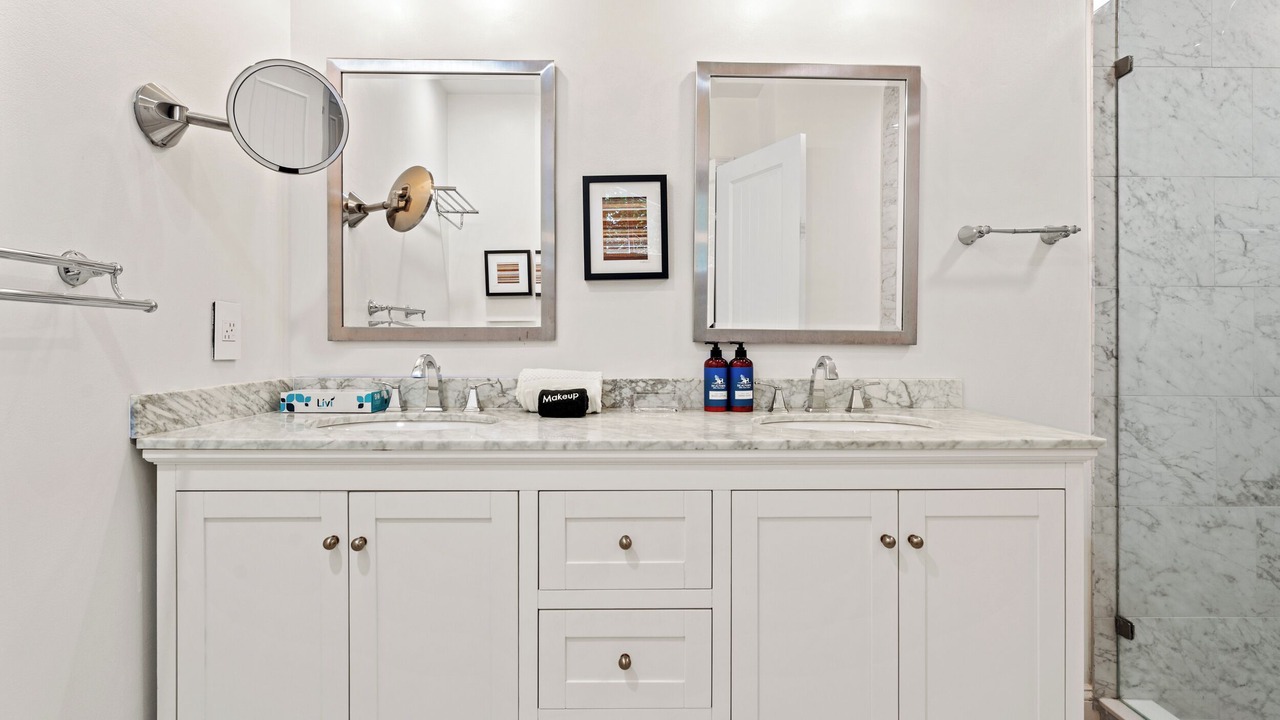 Photo of Bathroom in Lawton Woods