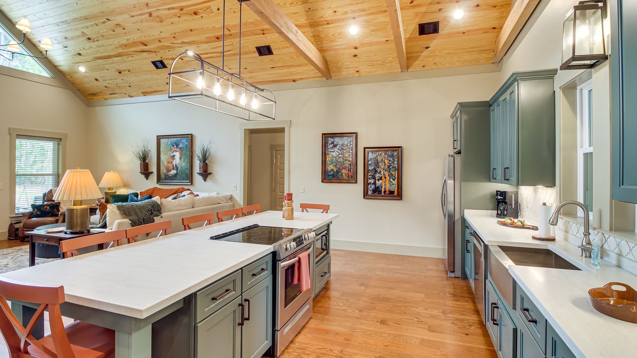 Photo of Kitchen in Midway
