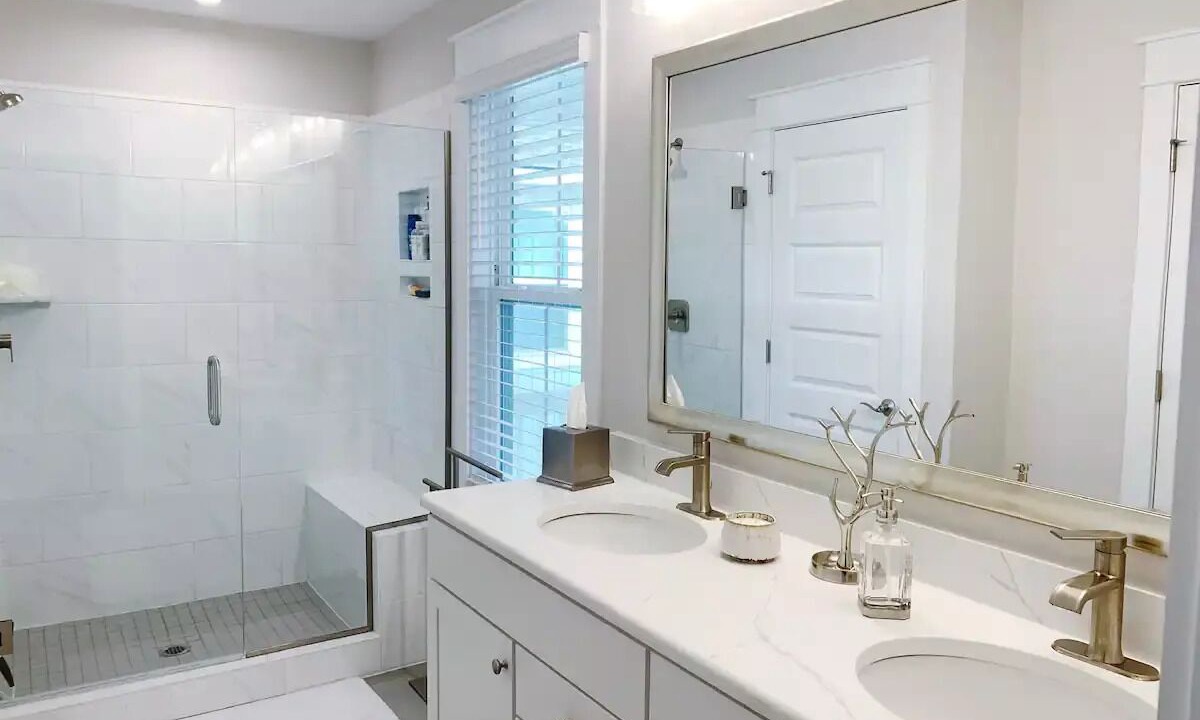 Photo of Bathroom in Palmetto Dunes