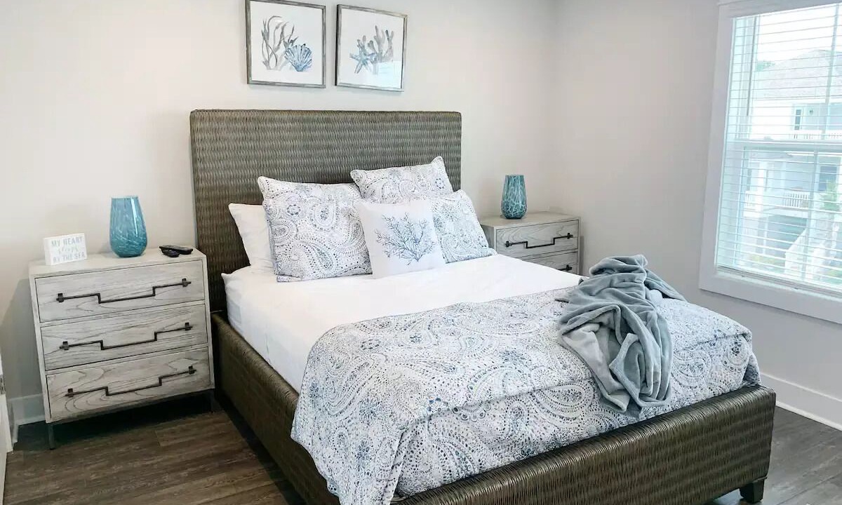 Photo of Bedroom in Palmetto Dunes
