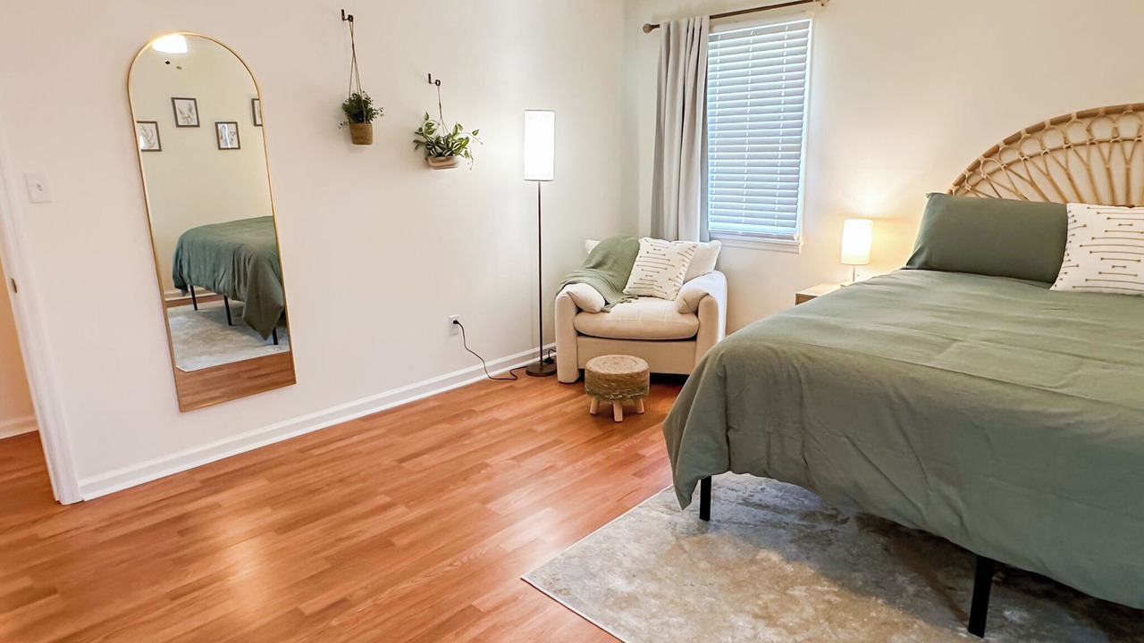 Photo of Bedroom in Savannah