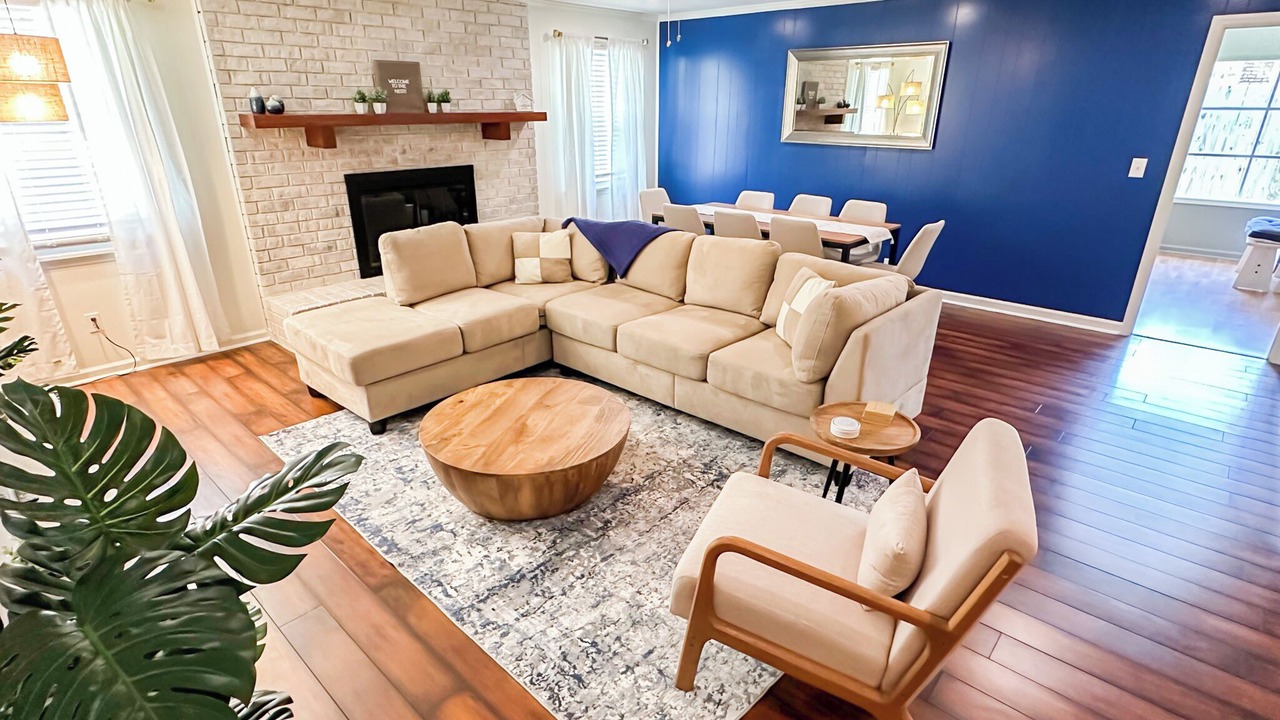 Photo of Livingroom in Savannah