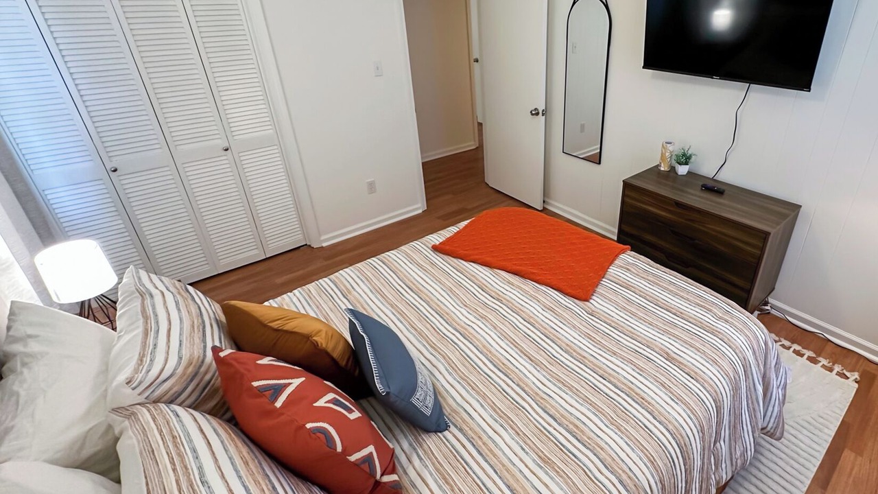 Photo of Bedroom in Savannah