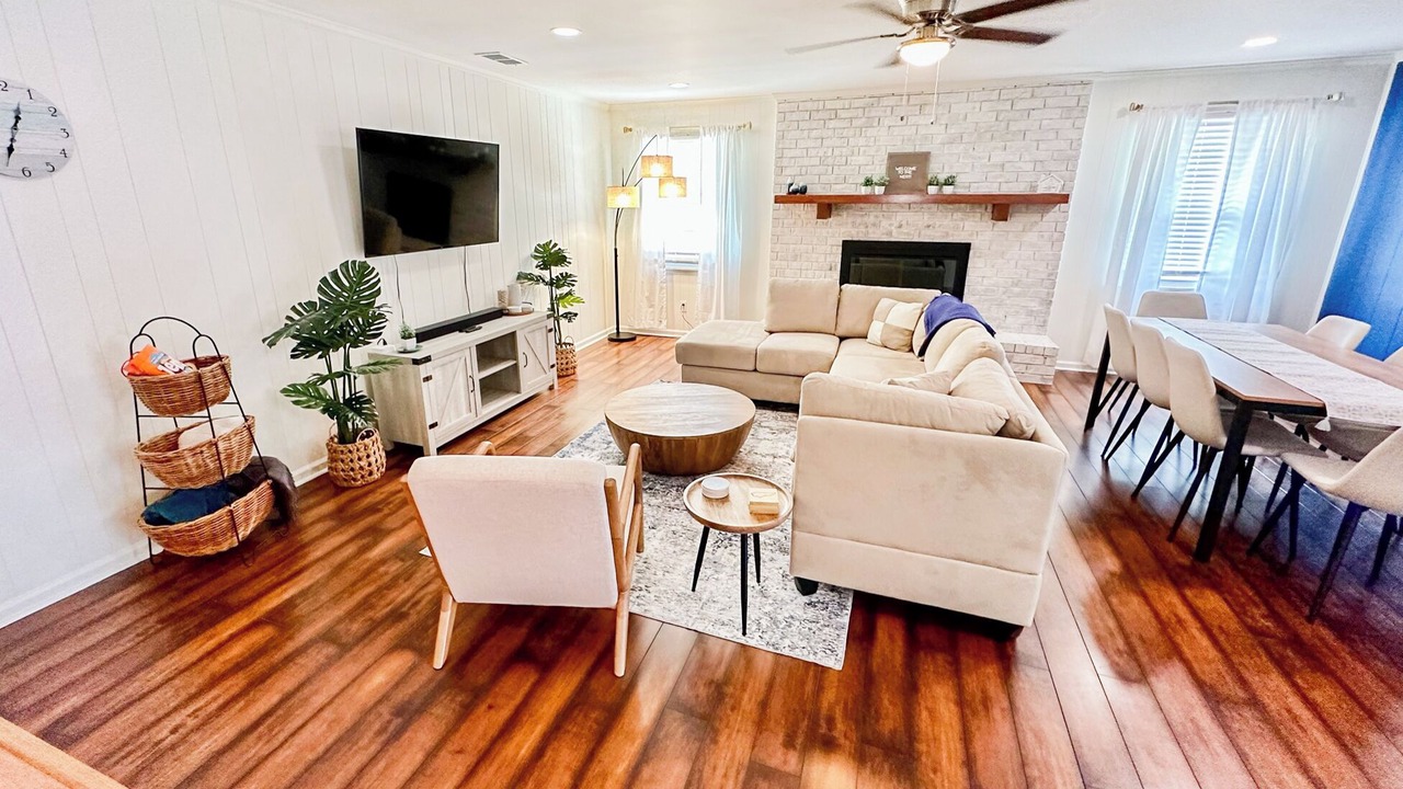 Photo of Livingroom in Savannah