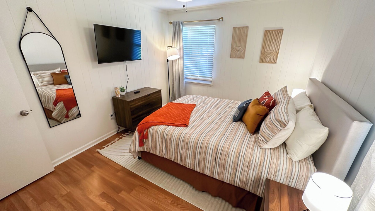 Photo of Bedroom in Savannah