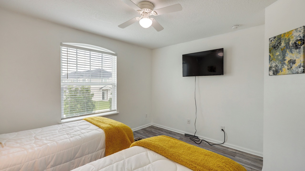 Photo of Bedroom in OakLeaf Plantation