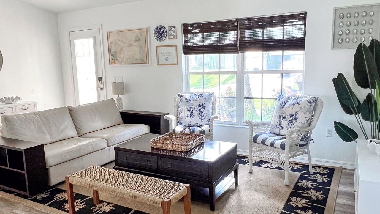 Photo of Livingroom in Sebastian Highlands