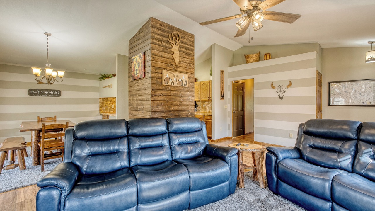 Photo of Livingroom in Marble