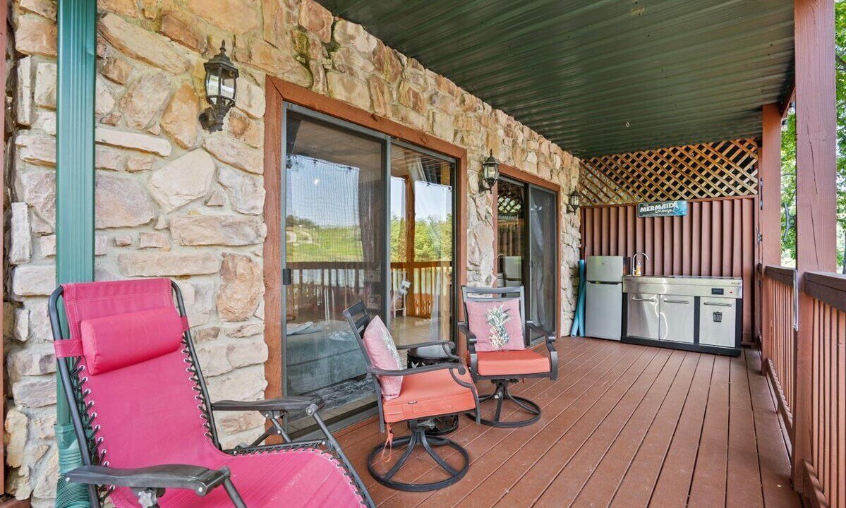 Photo of Patio Balcony in Six Mile