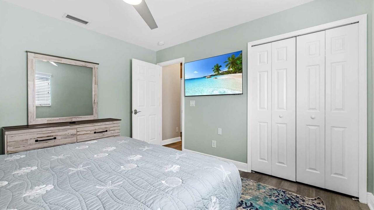 Photo of Bedroom in Mariner