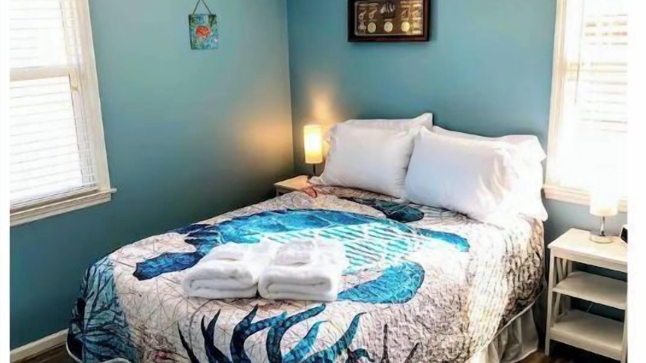 Photo of Bedroom in Thunderbolt