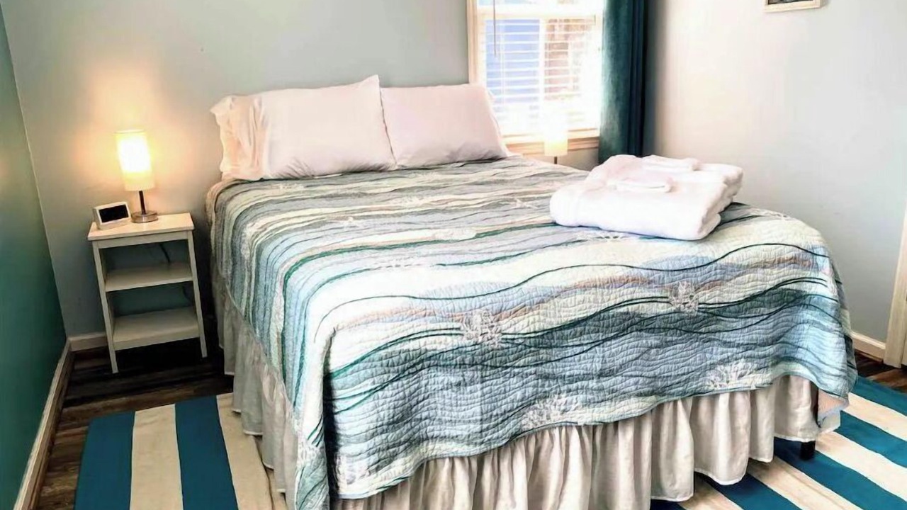 Photo of Bedroom in Thunderbolt