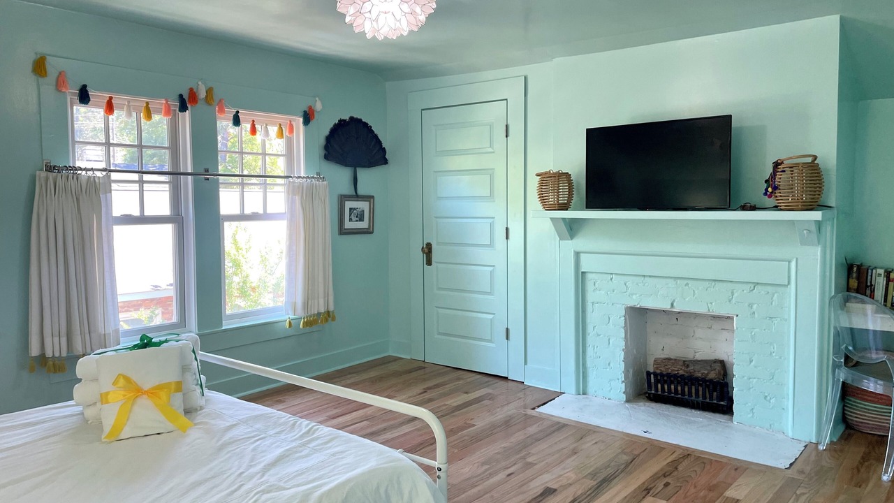 Photo of Bedroom in Summerville