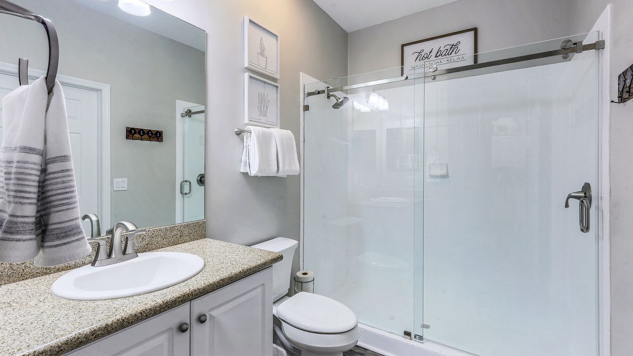 Photo of Bathroom in Naples