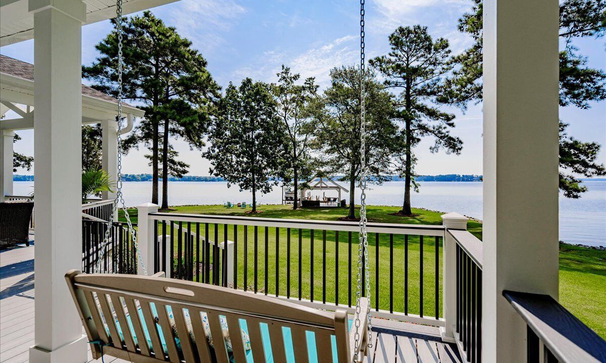 Photo of Outdoor in Chapin