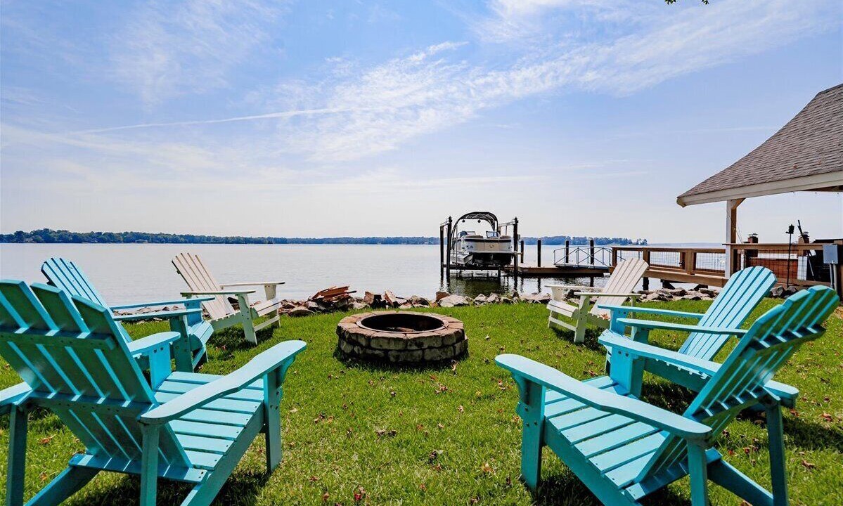 Photo of Outdoor in Chapin