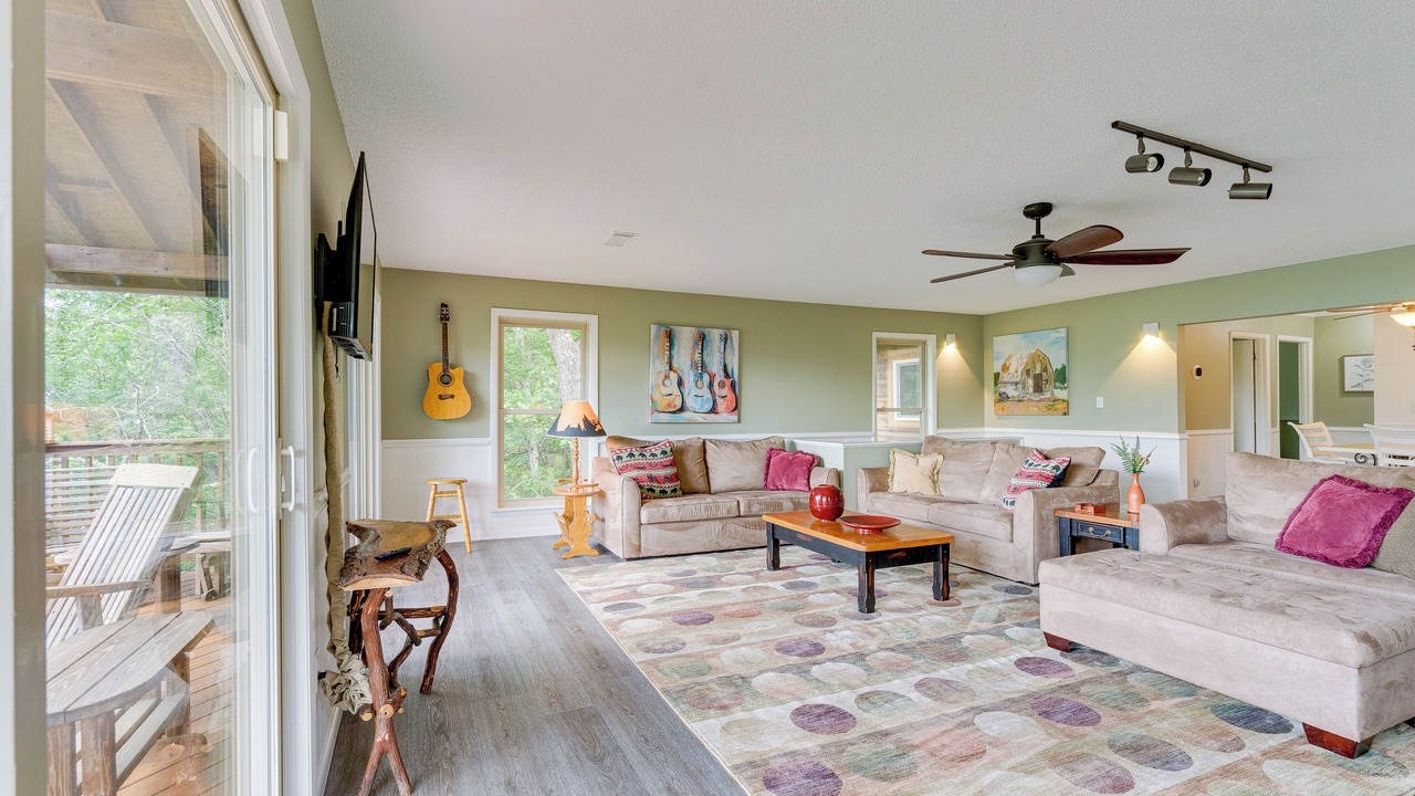 Photo of Bedroom in Robbinsville