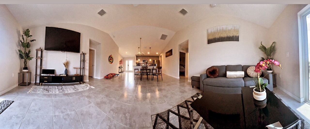Photo of Livingroom in Mariner