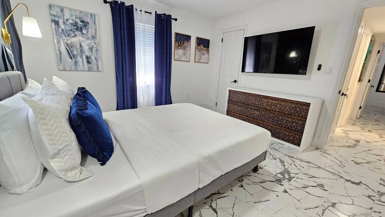Photo of Bedroom in Lawsona - Fern Creek
