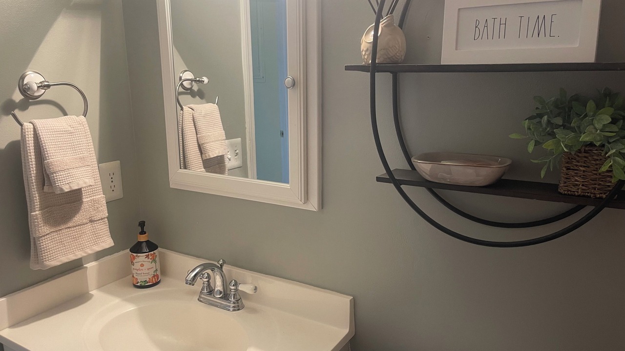 Photo of Bathroom in Sebastian Highlands
