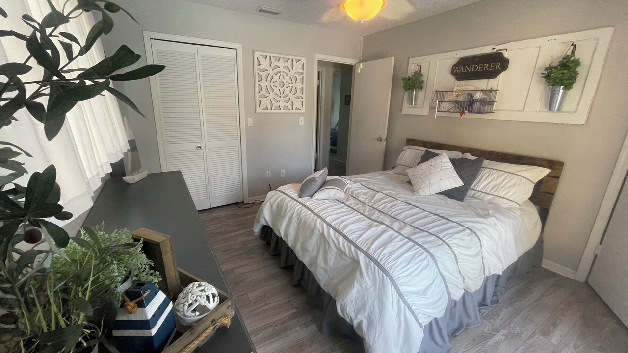 Photo of Bedroom in Sebastian Highlands