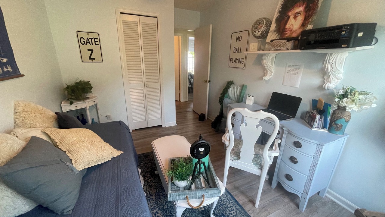 Photo of Livingroom in Sebastian Highlands
