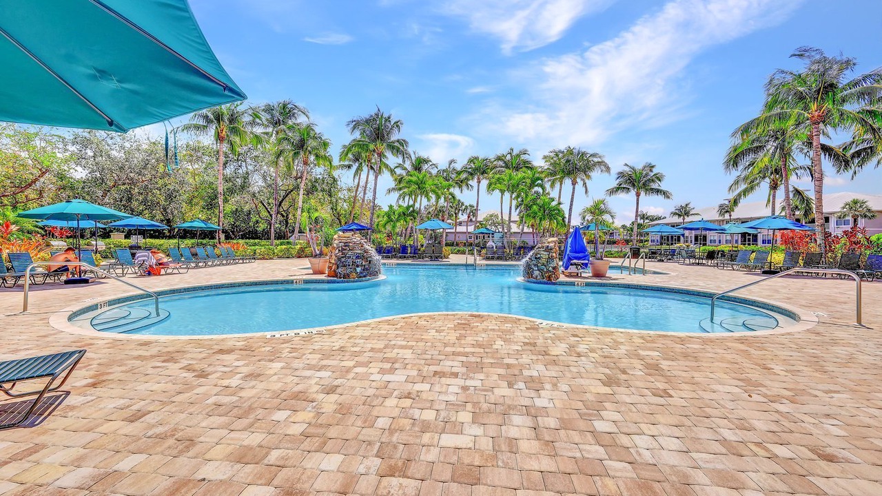 Photo of Outdoor in Naples