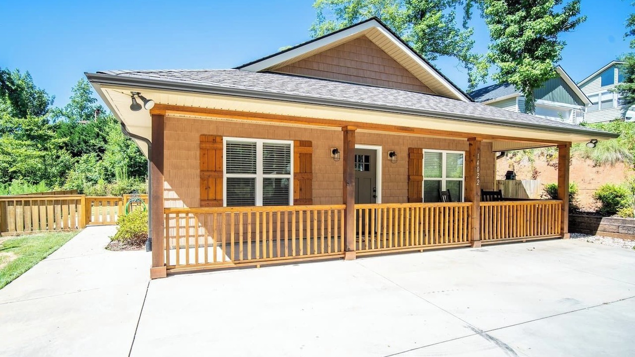 Photo of Outdoor in Keowee