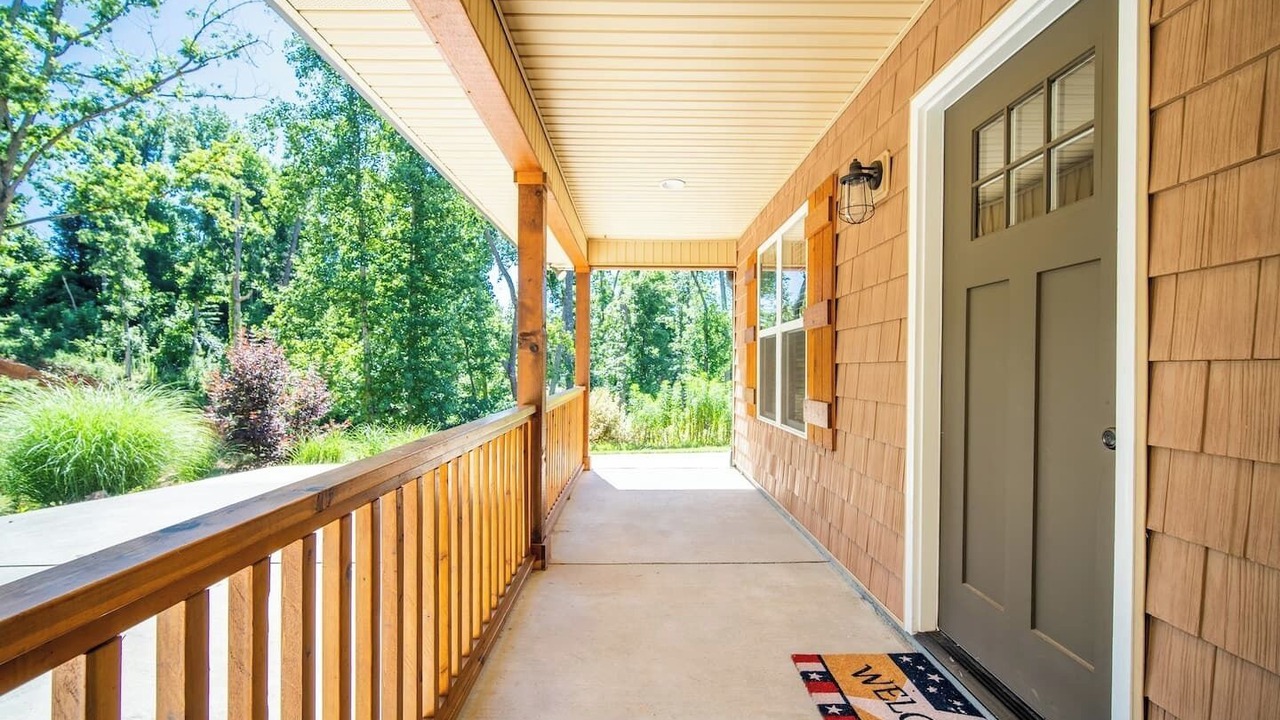 Photo of Patio Balcony in Keowee