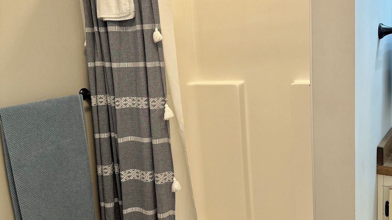 Photo of Bathroom in Sylvester