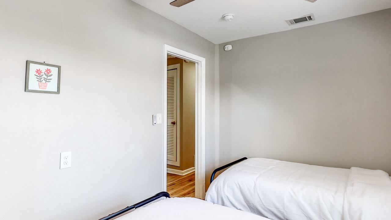 Photo of Bedroom in Bloomingdale