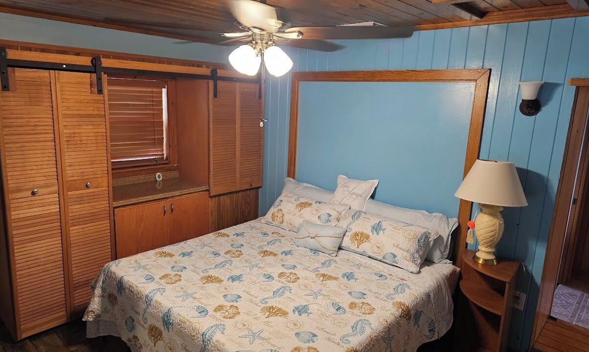 Photo of Bedroom in Fedhaven