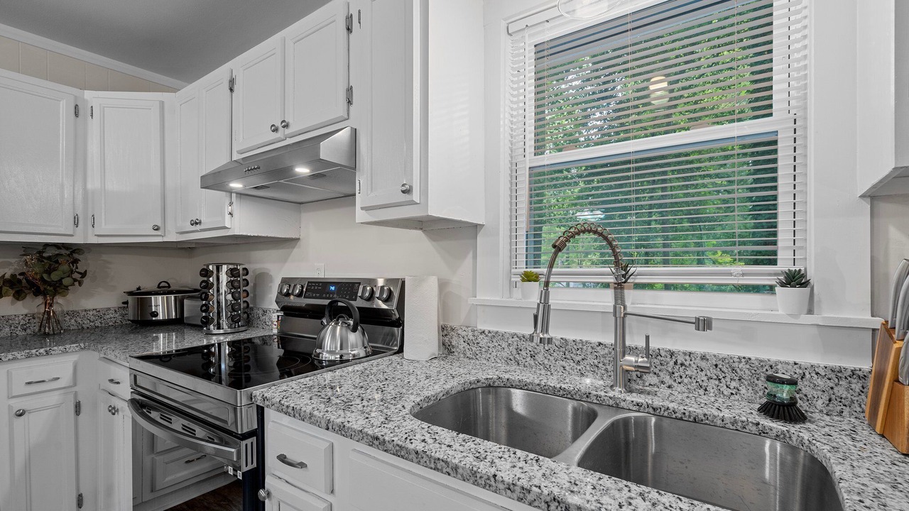 Photo of Kitchen in Northwest Raleigh